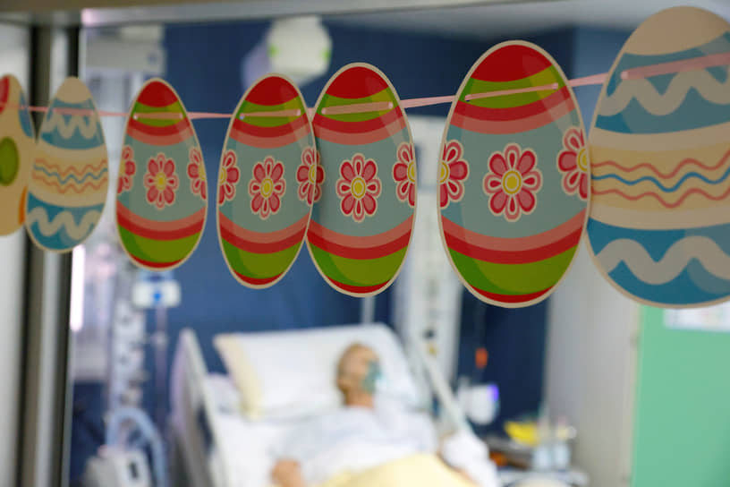 Число попадающих в реанимацию больных остается большим 