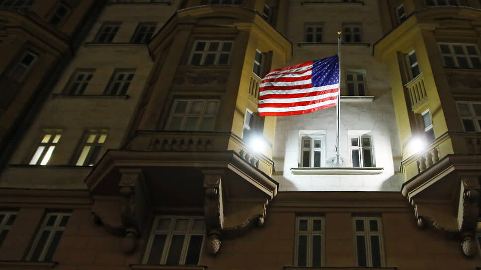 Несмотря на обмен дипломатическими залпами, Россия и США сохраняют надежду на встречу президентов