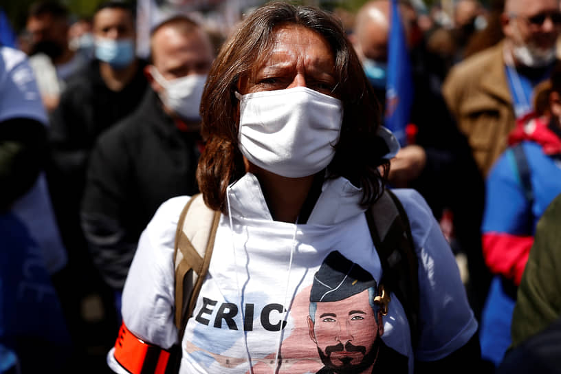 Акция протеста полицейских во Франции  