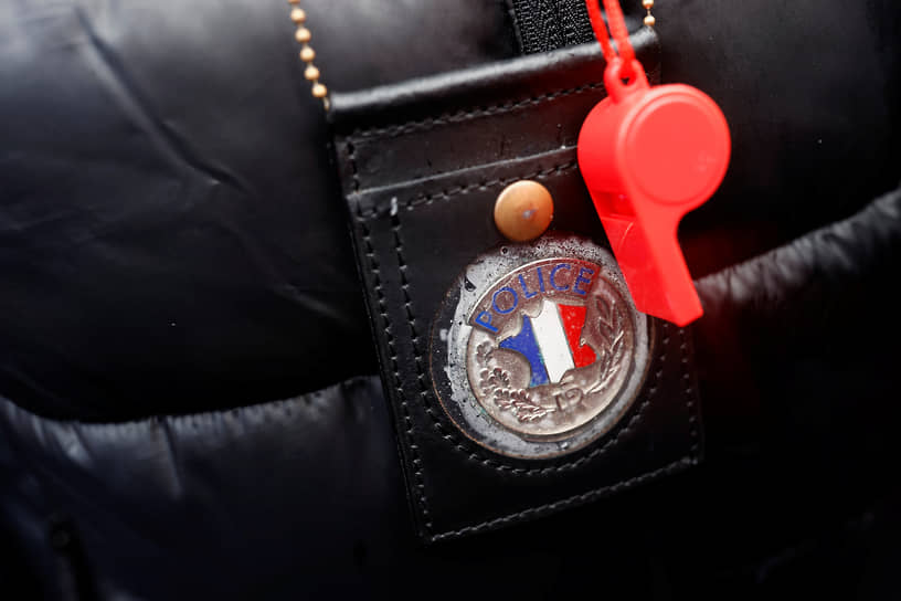 Акция протеста полицейских во Франции  