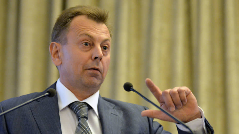 Член Центризбиркома Игорь Борисов рассказал “Ъ”, как комиссия будет бороться с попытками влиять на выборы из-за рубежа