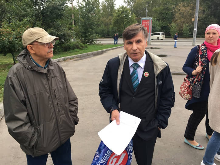 Председатель ВТОЦ Фарит Закиев не раз начинал политическую голодовку, протестуя против иска прокуратуры о признании его организации экстремистской