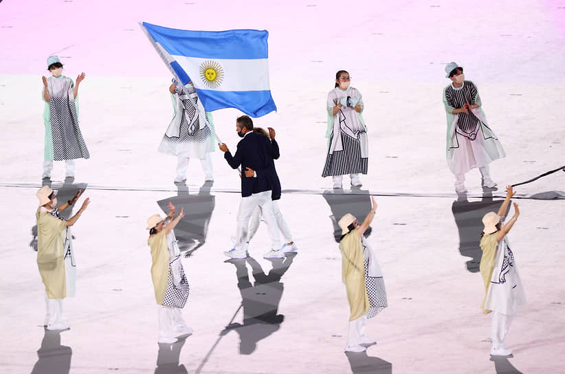 Сборная Аргентины во время церемонии открытия летних XXXII Олимпийских игр в Токио