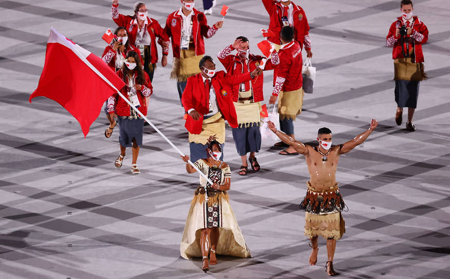 Сборная королевства Тонга на параде атлетов