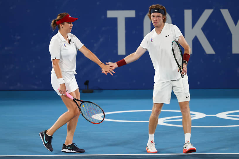 Золото. Анастасия Павлюченкова и Андрей Рублев. Теннис, смешанный парный разряд 