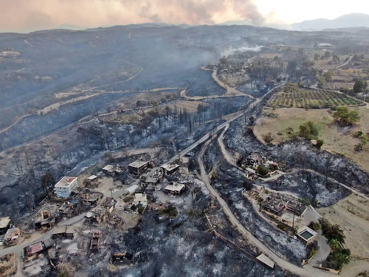 Власти Турции с 31 июля начнут производить выплаты пострадавшим от лесных пожаров