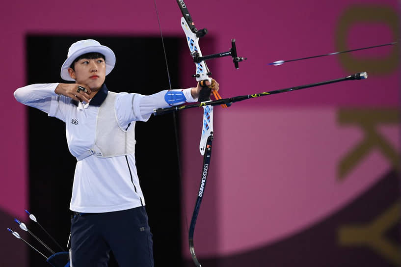 &lt;b>Ан Сан (стрельба из лука), 3 золота&lt;/b>&lt;br>
20-летняя кореянка взяла золотые медали во всех видах программы лучников (личное первенство, командные соревнования среди женщин и смешанные)
