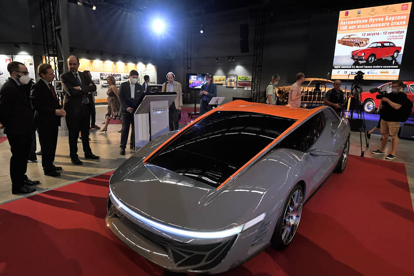 Концепт-кар Nuccio, созданный к столетию ателье Bertone, был представлен на Женевском автосалоне в 2012 году