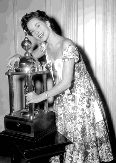 Пятидесятые. Ли Энн Меривезер («Мисс Америка 1955», «Мисс Калифорния», «Мисс Сан-Франциско»). Победа на всеамериканском конкурсе помогла Ли Энн Меривезер начать карьеру теле- и киноактрисы. Она снялась в 121 фильме. Свою первую роль Меривезер сыграла в фильме 4D Man в 1959 году, последнюю – в фильме Love &amp; Debt в 2019 году