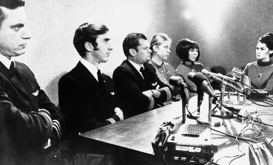 Пресс-конференция по поводу угона Дэном Купером самолета, 26 ноября 1971 года