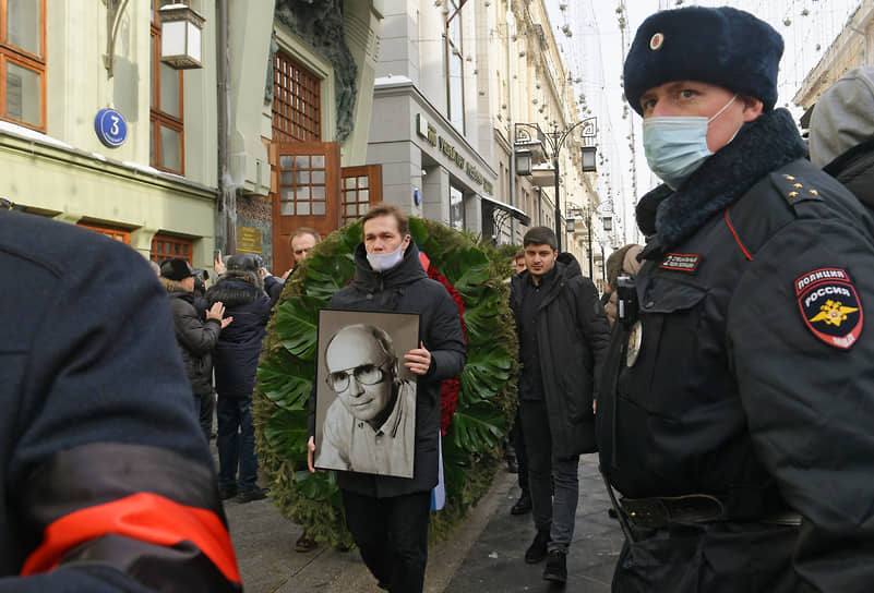 18 февраля скончался советский и российский актер Андрей Мягков&lt;br>Заметность: 2 103