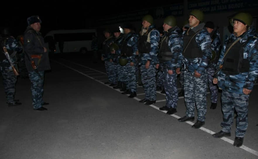 Киргизские военнослужащие на киргизско-таджикской границе