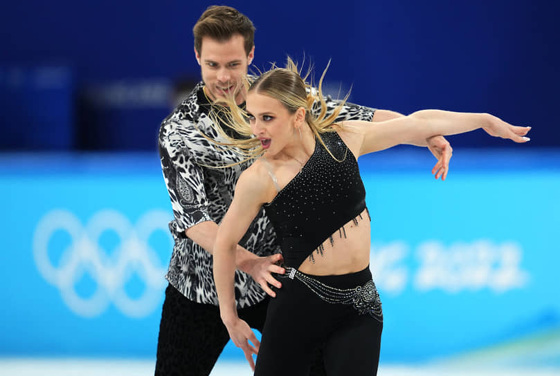 Виктория Синицина и Никита Кацалапов во время выступления на Олимпиаде-2022 в Пекине