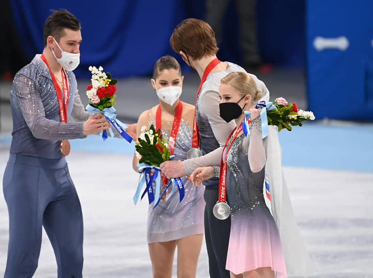 Слева право: Александр Галлямов, Анастасия Мишина, Владимир Морозов и Евгения Тарасова