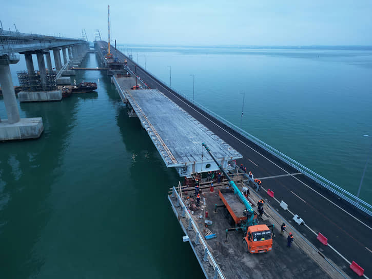 Ремонт автомобильного моста через Керченский пролив