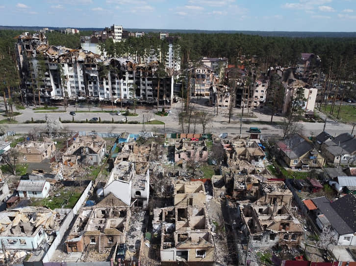 Разрушенный квартал в Ирпене, пригороде Киева