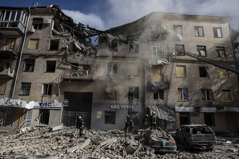 Разрушенное здание в Харькове