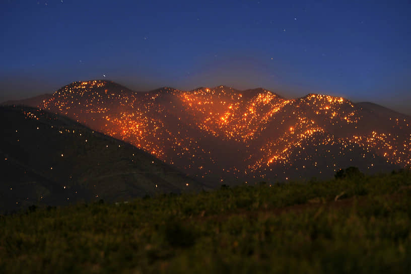Флагстафф, США. Последствия пожара на трубопроводе в лесной полосе