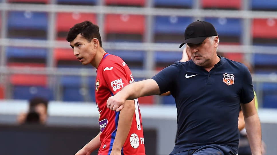 Из-за чего «Урал» уволил главного тренера на старте сезона