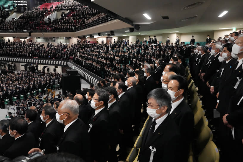 Во время государственных похорон Синдзо Абэ прозвучал национальный гимн