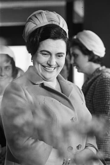 Йованка Броз, вдова первого президента Югославии Иосипа Броза Тито, после смерти политика в 1980 году 25 лет провела под домашним арестом. Кроме того, государство конфисковало ее имущество, которое она так и не смогла вернуть