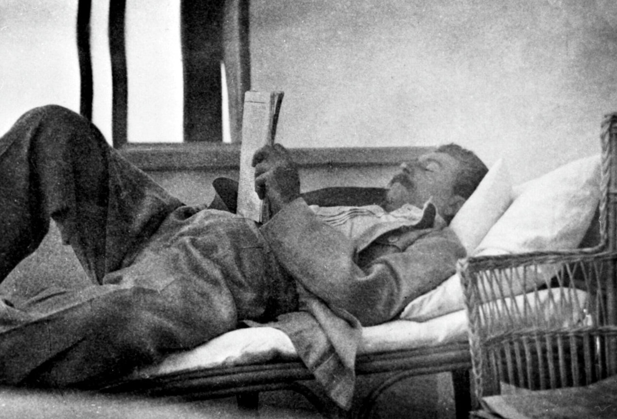 «Теперь,— докладывал Л. М. Каганович находившемуся на отдыхе И. В. Сталину,— более или менее выяснилось, что собой представляет Барлоу и его изобретение»