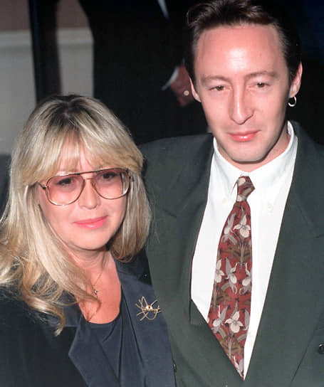 Синтия и Джулиан Ленноны. 1993 год