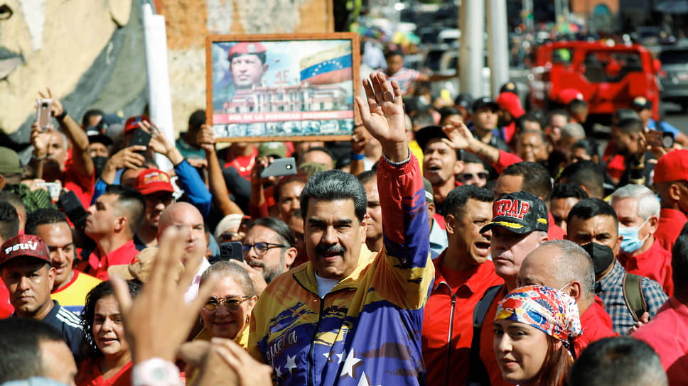 Как чавистам во главе с Николасом Мадуро удается удерживать власть в своих руках