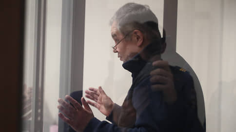 Спасателю назвали срок // Гособвинение просит 14 лет колонии для бывшего главы МЧС Кузбасса