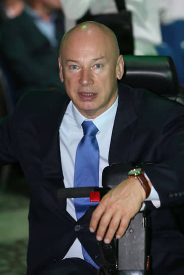 Владелец и председатель правления инвестиционного холдинга Finstar Олег Бойко — $0,2 млрд ($1,1 млрд)