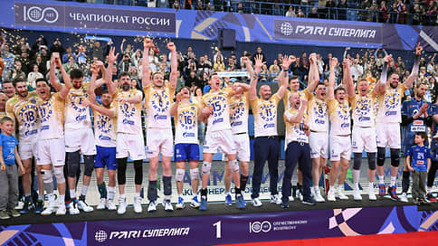 «Зенит» укоротил финал // Казанский клуб победил «Динамо» в трех матчах и стал чемпионом России по волейболу