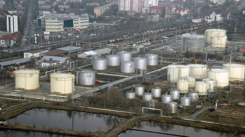 Дроны слетаются на нефть // В Краснодарском крае атакованы два нефтеперерабатывающих завода
