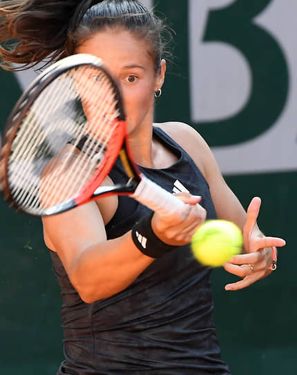 Российская теннисистка Дарья Касаткина против украинки Элины Свитолиной