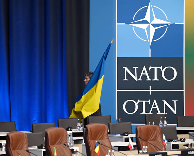 Вильнюс, Литва. Зал для заседаний саммита НАТО