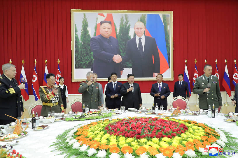 Прием по случаю приезда российской делегации в Пхеньян 