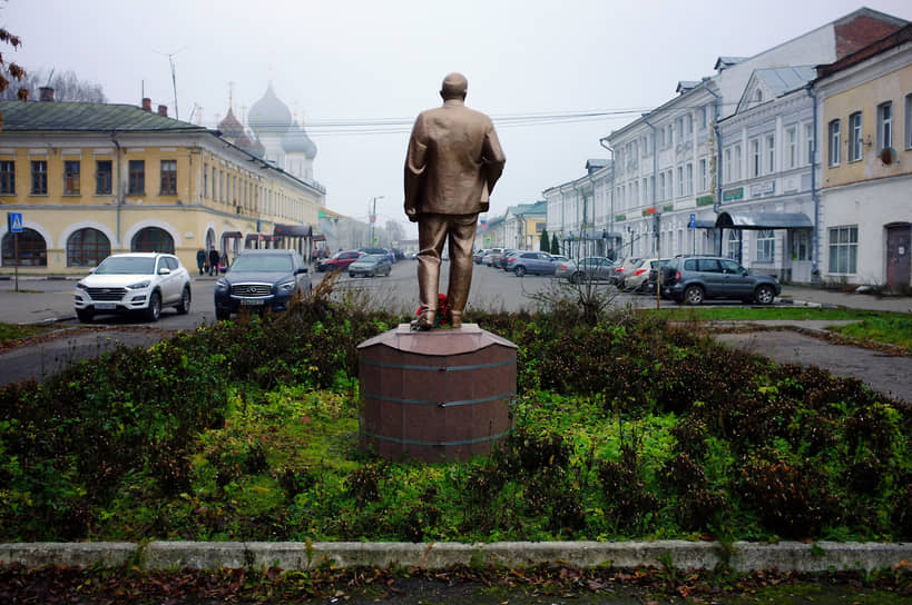 Улица 50 лет Октября в Ростове