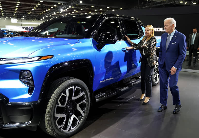 Генеральный директор автоконцерна General Motors Мэри Барра