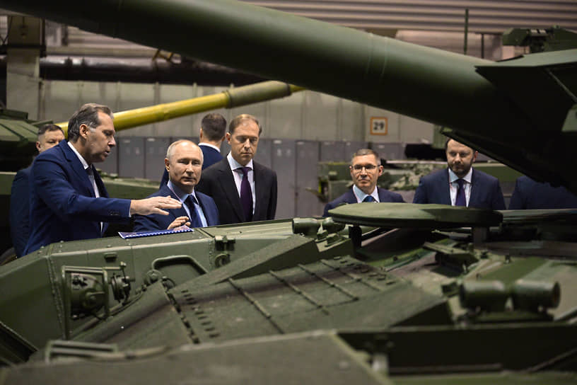 15 февраля президент Владимир Путин посетил «Уралвагонзавод» в Нижнем Тагиле. Отдельно он отметил выпускаемый на предприятии танк Т-90М «Прорыв»: «Лучший танк в мире, без всякого преувеличения»