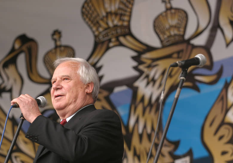 С 1998 по 2011 год Николай Рыжков возглавлял Координационный совет содействия отечественным товаропроизводителям (Российский союз товаропроизводителей), был почетным президентом организации