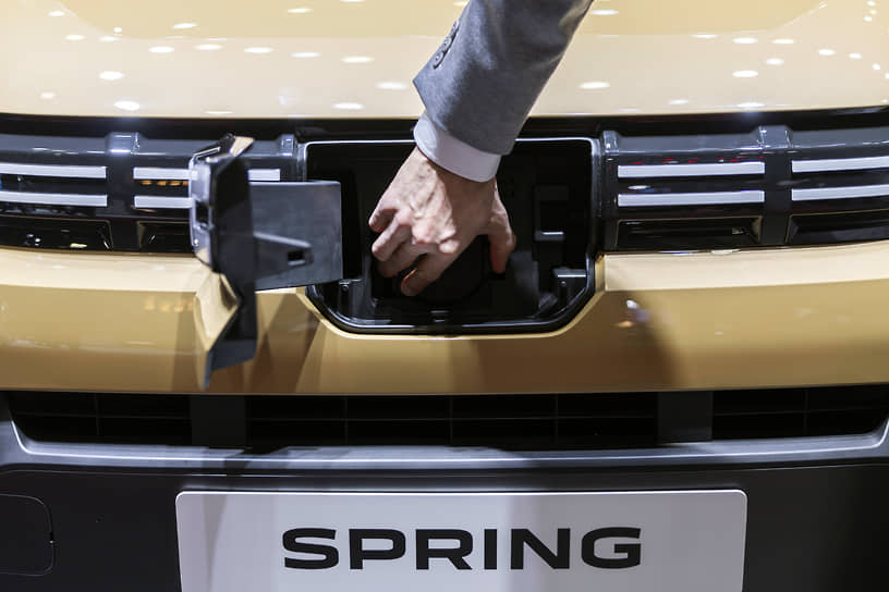 Новый электромобиль Dacia Spring