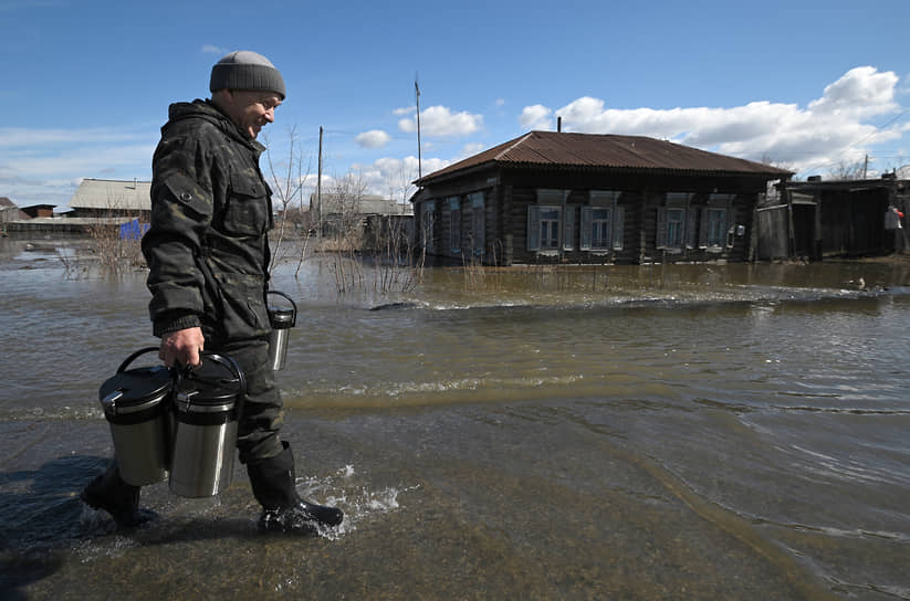 По состоянию на 12 апреля дома затоплены в девяти населенных пунктах четырех муниципальных округов — Звериноголовском, Целинном, Притобольном и Каргапольском