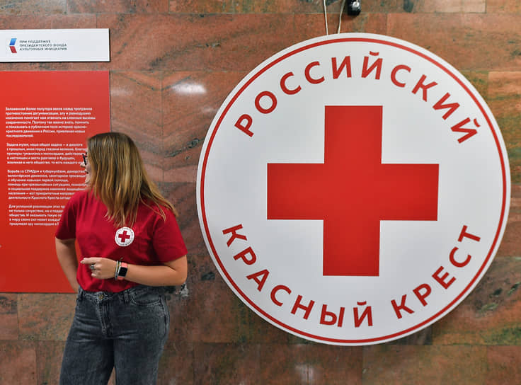 Глава делегации Международного комитета Красного Креста (МККК) в Москве Борис Мишель сообщил, что с 24 февраля 2022 года сотрудники организации посетили порядка 3,1 тыс. военнопленных как с российской, так и с украинской стороны 