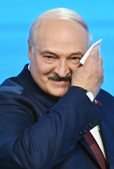 Президент Белоруссии Александр Лукашенко на церемонии открытия фестиваля 