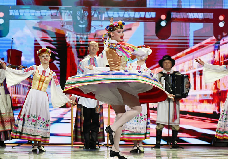 Выступление Белорусского государственного хореографического ансамбля «Хорошки»