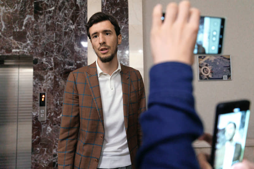 Адвокат Ксении Карелиной Михаил Мушаилов