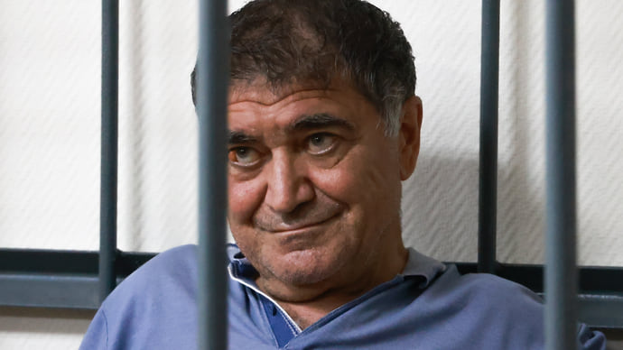 Губят людей салюты