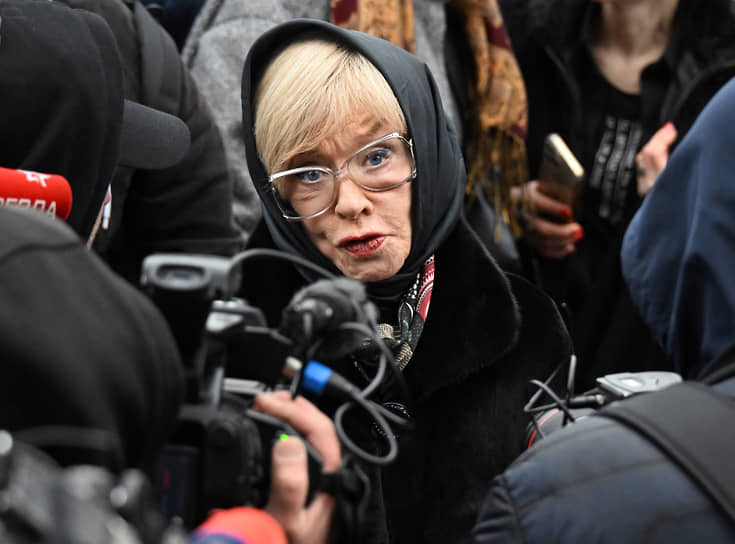 Актриса Вера Алентова