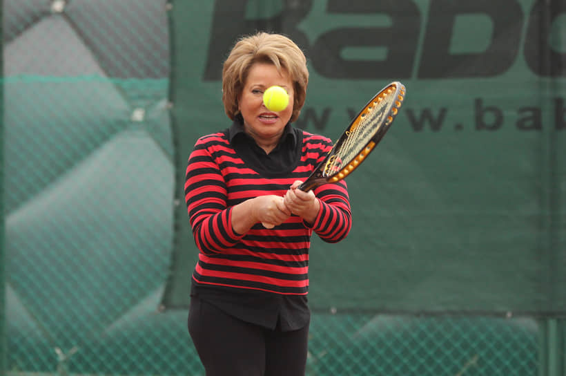 Во время ежегодного турнира по теннису партии «Единая Россия» в Санкт-Петербурге, 2010 год