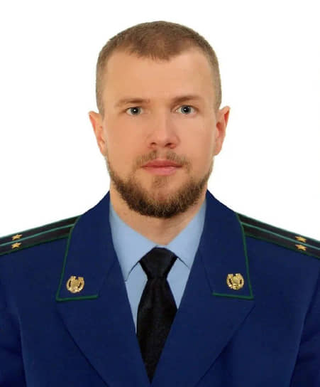 Александр Голуженко