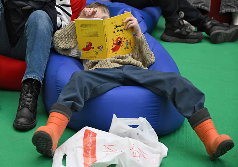 На выставке выделено отдельное пространство для представителей детского книгоиздания